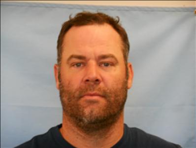 Darin Michael Redeker a registered Sex, Violent, or Drug Offender of Kansas