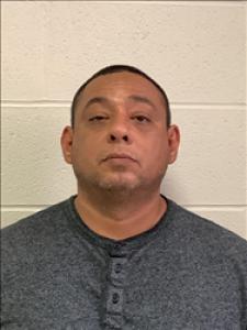 Roberto Estrada Lopez a registered Sex, Violent, or Drug Offender of Kansas