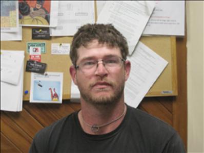 Derek James Shields a registered Sex, Violent, or Drug Offender of Kansas
