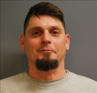 Derek Robert Jore a registered Sex, Violent, or Drug Offender of Kansas