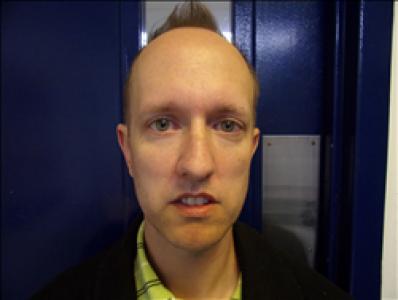 Jason Michael Whitaker a registered Sex, Violent, or Drug Offender of Kansas