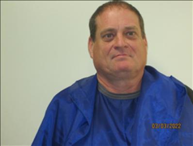 Terry Wayne Suit a registered Sex, Violent, or Drug Offender of Kansas