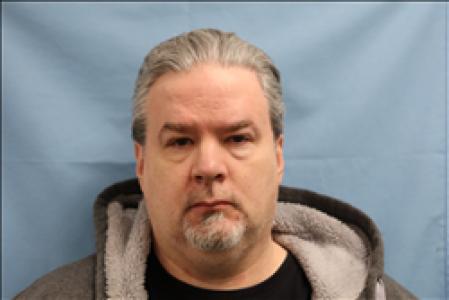 Robert Mac Tumlin II a registered Sex, Violent, or Drug Offender of Kansas