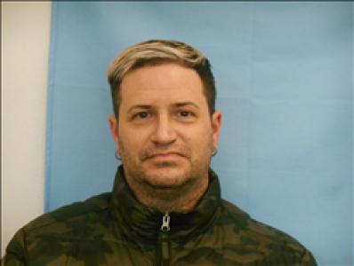 Matthew Eveart Swinehart a registered Sex, Violent, or Drug Offender of Kansas