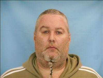 Cary Todd Reynolds a registered Sex, Violent, or Drug Offender of Kansas