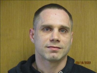 Christian Shaun Geer a registered Sex, Violent, or Drug Offender of Kansas