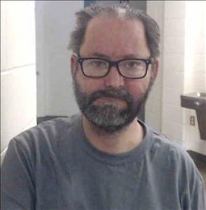 Larry Dewayne Davison a registered Sex, Violent, or Drug Offender of Kansas