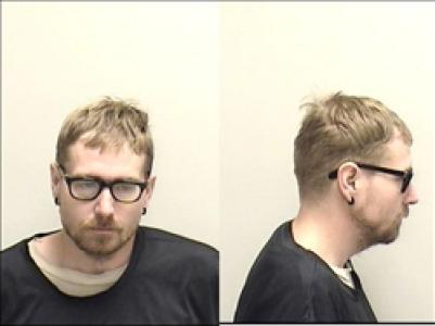Shayne Donovan Motes a registered Sex, Violent, or Drug Offender of Kansas