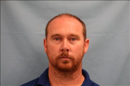 Shane Michael Mcclure a registered Sex, Violent, or Drug Offender of Kansas