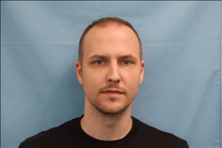 Erik Michael Huseth a registered Sex, Violent, or Drug Offender of Kansas