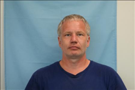 Aaron Sherman Wilshusen a registered Sex, Violent, or Drug Offender of Kansas