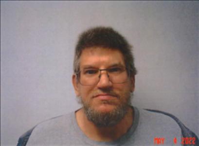 Dennis R Garland a registered Sex, Violent, or Drug Offender of Kansas