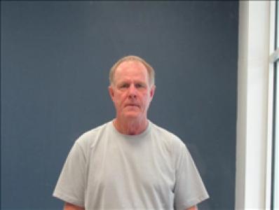 Lonnie Albert Davidson a registered Sex, Violent, or Drug Offender of Kansas