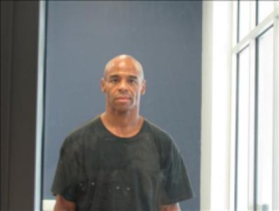 Deshawn Michael Henderson a registered Sex, Violent, or Drug Offender of Kansas