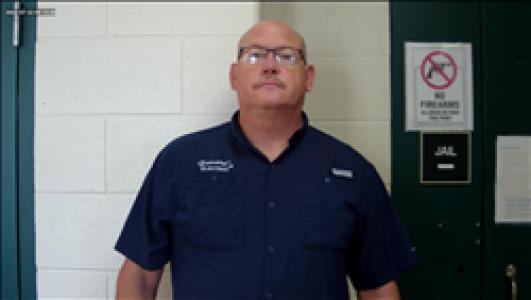 Lyle Wayne Maxwell a registered Sex, Violent, or Drug Offender of Kansas