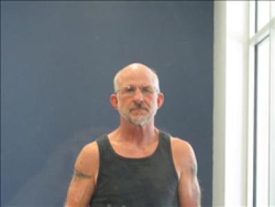 Dino Mark Tuzzio a registered Sex, Violent, or Drug Offender of Kansas