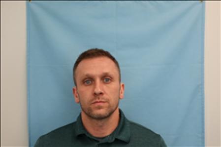 Jonathon Michael Wayne Reynolds a registered Sex, Violent, or Drug Offender of Kansas