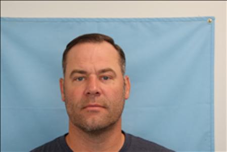 Darin Michael Redeker a registered Sex, Violent, or Drug Offender of Kansas