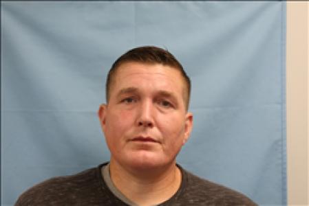 Kevin Chad Lackner a registered Sex, Violent, or Drug Offender of Kansas