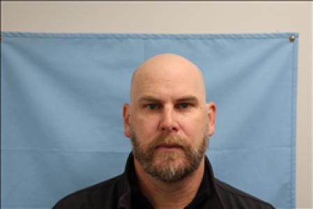 Adam Robert Metcalf a registered Sex, Violent, or Drug Offender of Kansas