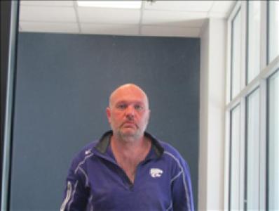 Lewis Ray Mincey a registered Sex, Violent, or Drug Offender of Kansas