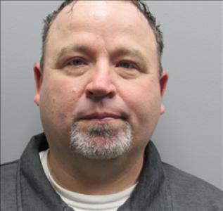 Derek Ward Nosker a registered Sex, Violent, or Drug Offender of Kansas
