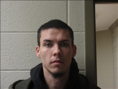 Taylor James Sisson a registered Sex, Violent, or Drug Offender of Kansas
