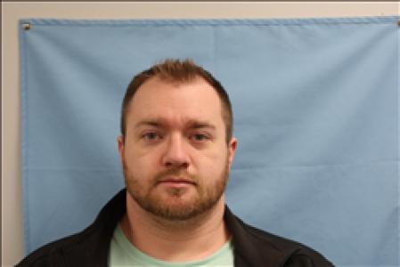Tyson Adam Roberts a registered Sex, Violent, or Drug Offender of Kansas