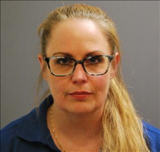 Jennie Mae Overstreet a registered Sex, Violent, or Drug Offender of Kansas