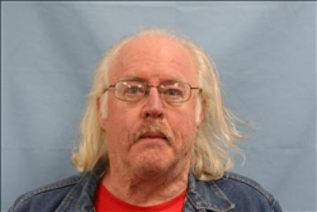 Max Wolfgang Terhune a registered Sex, Violent, or Drug Offender of Kansas