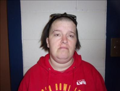 Patricia Leanne Powell a registered Sex, Violent, or Drug Offender of Kansas