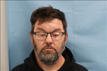 Tike Scott Surber a registered Sex, Violent, or Drug Offender of Kansas