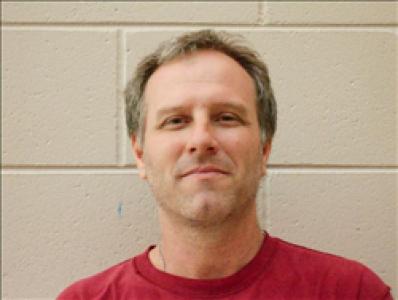 Travis Lynn Ratzloff a registered Sex, Violent, or Drug Offender of Kansas