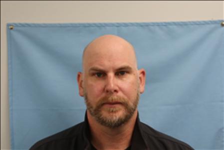Adam Robert Metcalf a registered Sex, Violent, or Drug Offender of Kansas