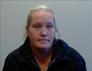 Melissa Renee Line a registered Sex, Violent, or Drug Offender of Kansas