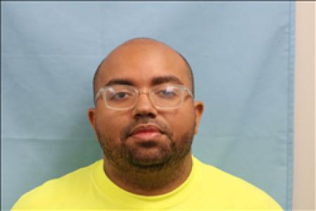 Raekwon Levelle Edwards a registered Sex, Violent, or Drug Offender of Kansas