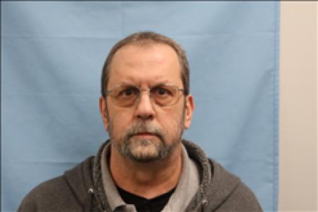 Scott Edward Matzeder a registered Sex, Violent, or Drug Offender of Kansas