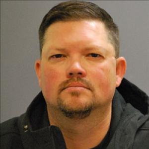 Jeremiah Douglas Moll a registered Sex, Violent, or Drug Offender of Kansas