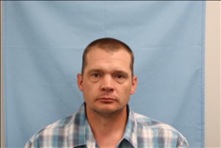 Travis Lee Rich a registered Sex, Violent, or Drug Offender of Kansas