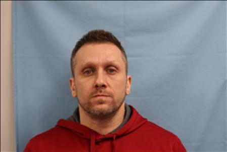 Jonathon Michael Wayne Reynolds a registered Sex, Violent, or Drug Offender of Kansas