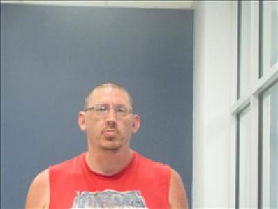 Matthew Wayne Luce a registered Sex, Violent, or Drug Offender of Kansas
