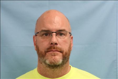Evan Harrison Hampton a registered Sex, Violent, or Drug Offender of Kansas