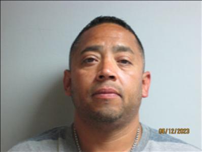 Ernesto Eduardo Lopez a registered Sex, Violent, or Drug Offender of Kansas