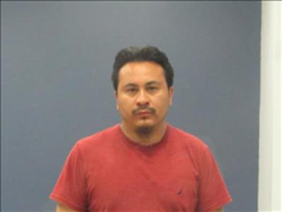 Luis Enrique Renteria-urbina a registered Sex, Violent, or Drug Offender of Kansas