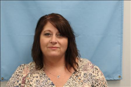 Christi J Michelle Pennington a registered Sex, Violent, or Drug Offender of Kansas