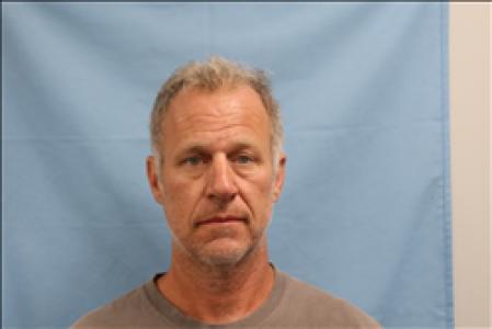 Mark Spencer Deats a registered Sex, Violent, or Drug Offender of Kansas