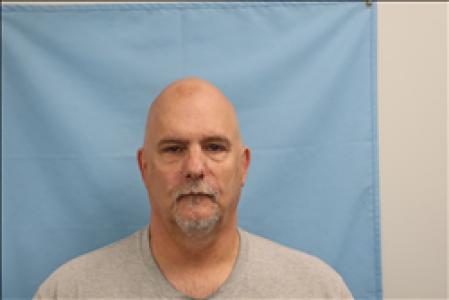 Michael Edward Sisco a registered Sex, Violent, or Drug Offender of Kansas