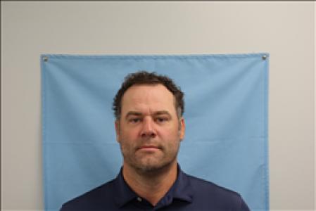 Darin Michael Redeker a registered Sex, Violent, or Drug Offender of Kansas