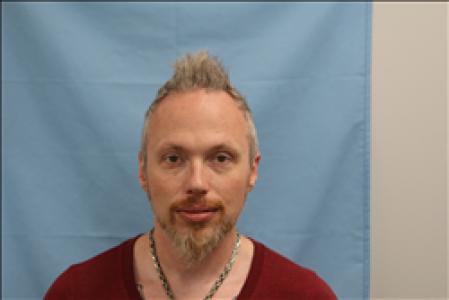 Ryan Robert Burns a registered Sex, Violent, or Drug Offender of Kansas