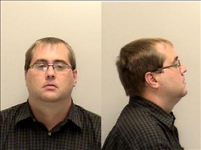 Timothy Aaron Davidson a registered Sex, Violent, or Drug Offender of Kansas